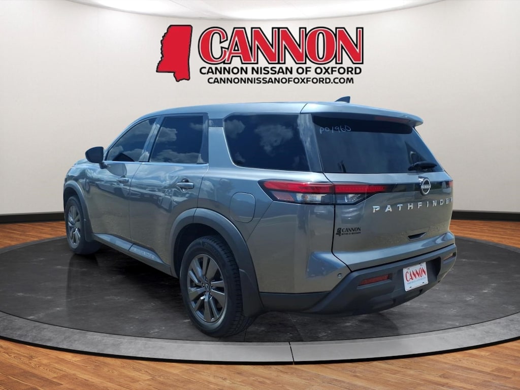 Used 2023 Nissan Pathfinder S SUV