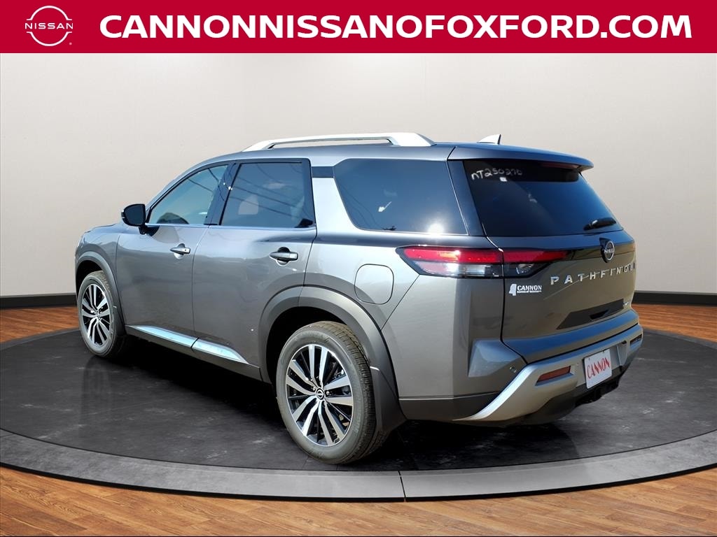 New 2025 Nissan Pathfinder Platinum SUV