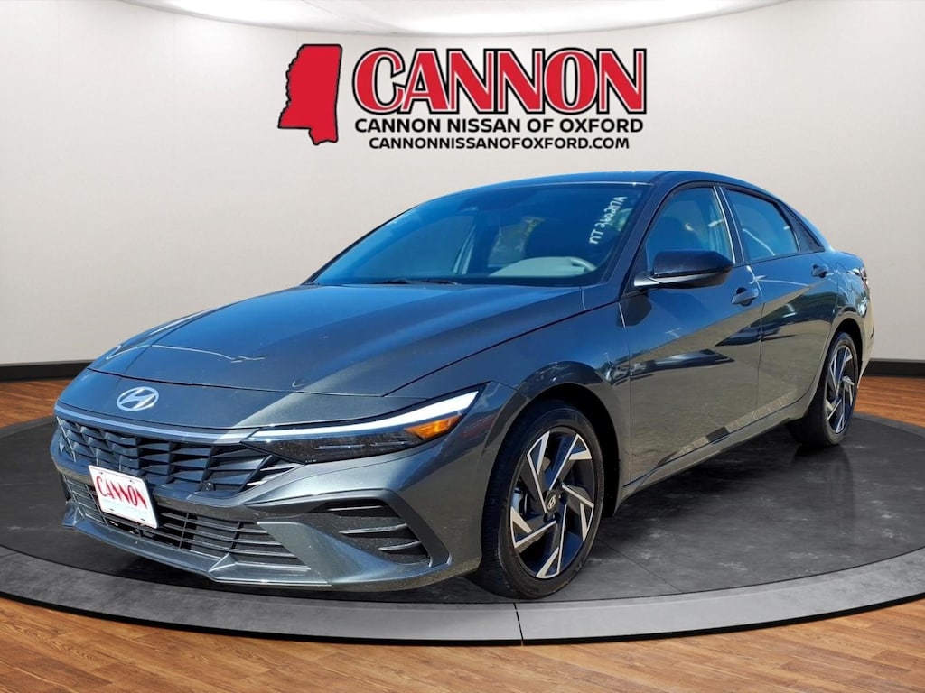 Used 2025 Hyundai Elantra SEL Sport Sedan