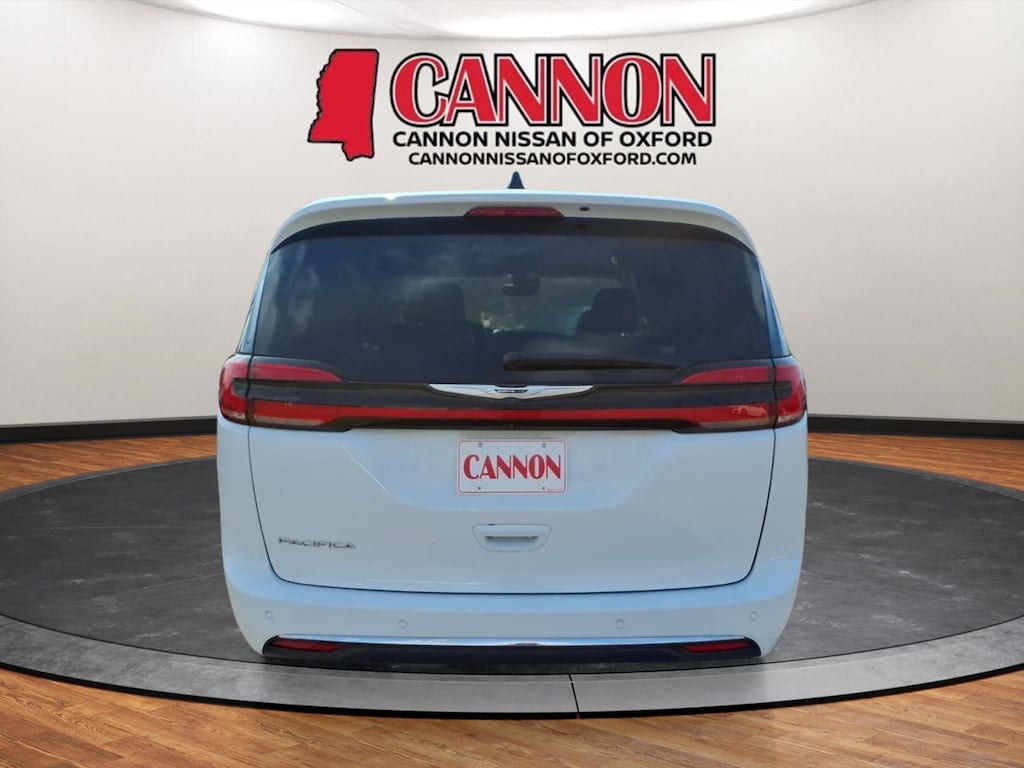 Used 2024 Chrysler Pacifica Touring L Van Passenger Van