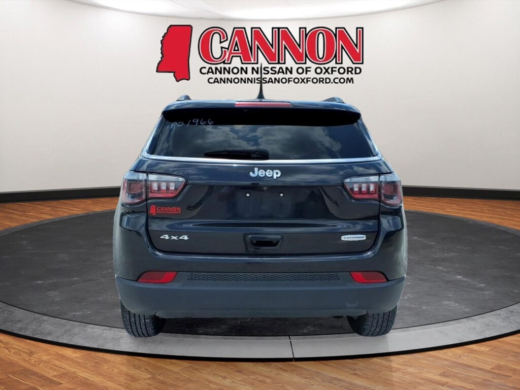 Used 2024 Jeep Compass Latitude SUV