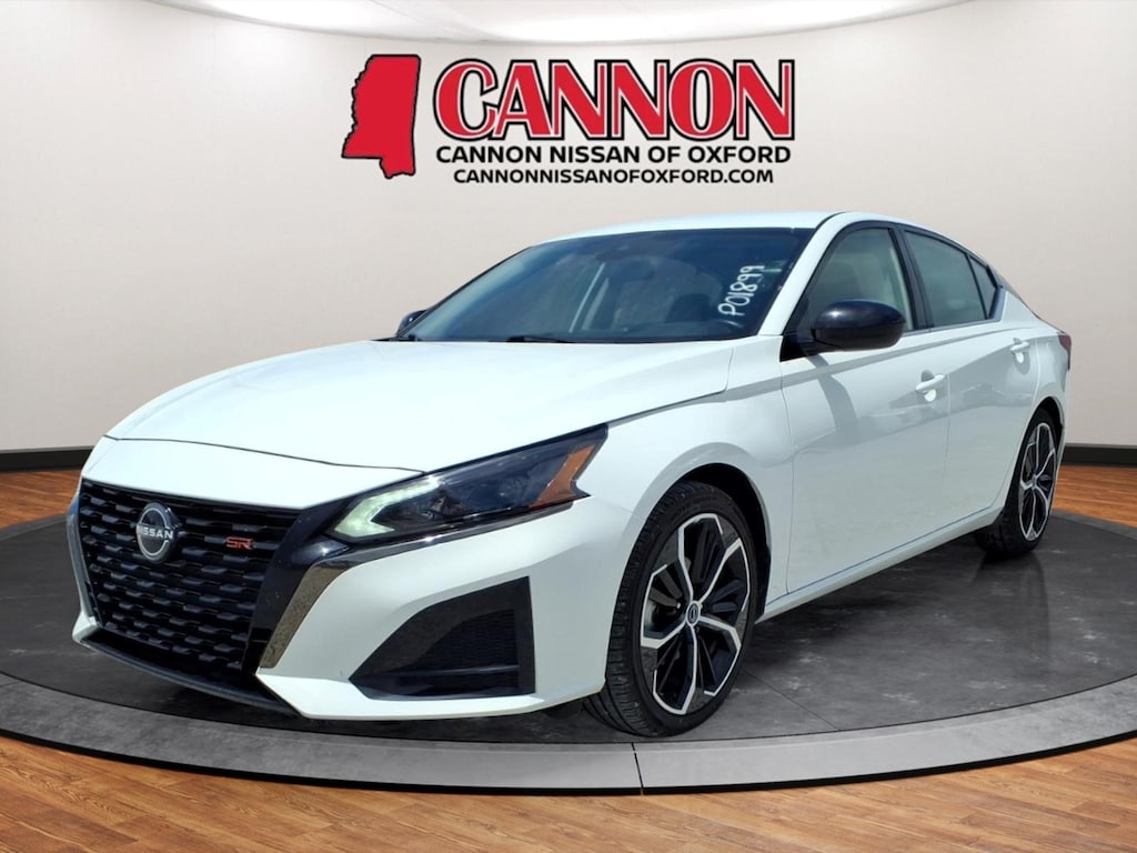 Used 2024 Nissan Altima 2.5 SR Sedan