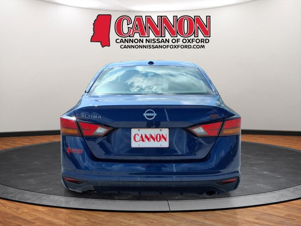 Used 2024 Nissan Altima 2.5 SR Sedan
