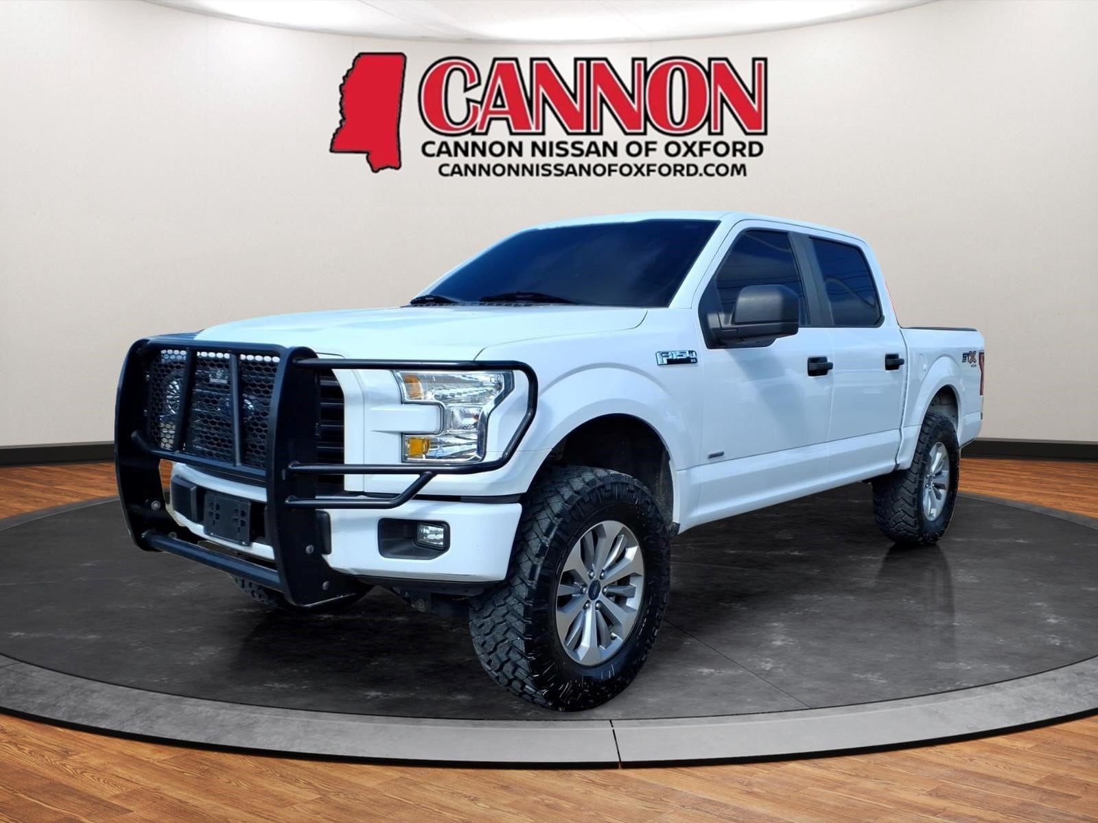 2017 Ford F-150 XL 4x4 SuperCrew 5-1/2 Box's photo