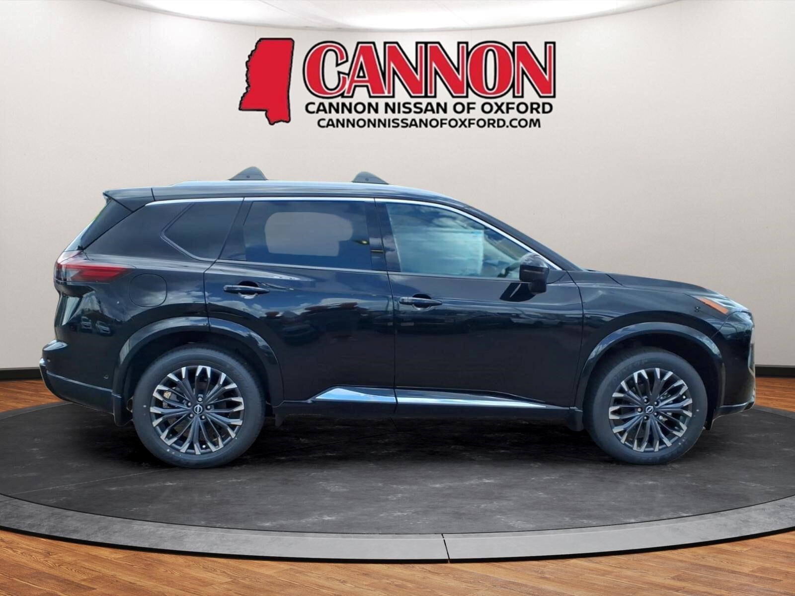 2026 Nissan Rogue Platinum - Photo 6
