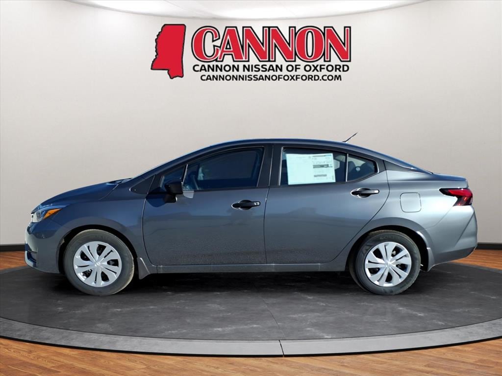 New 2025 Nissan Versa 1.6 S Sedan