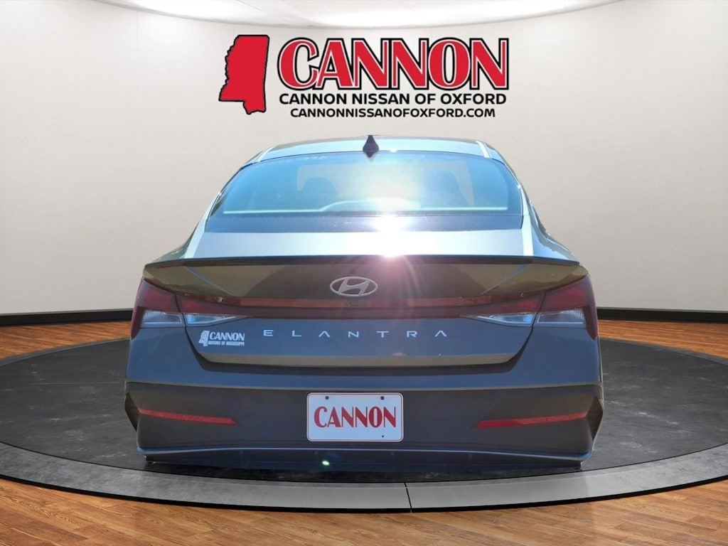 Used 2025 Hyundai Elantra SEL Sport Sedan