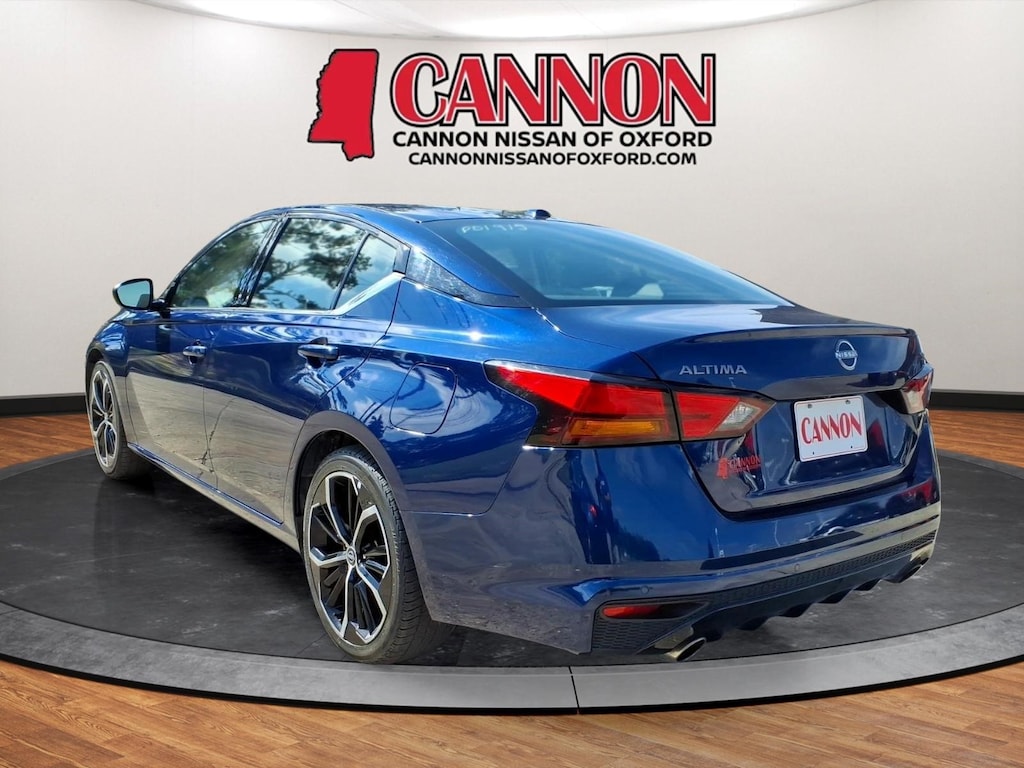 Used 2024 Nissan Altima 2.5 SR Sedan