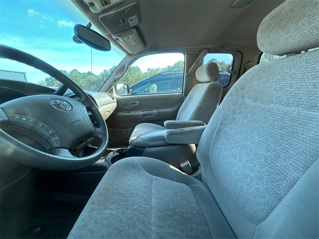 2003 Toyota Tundra Limited photo 2