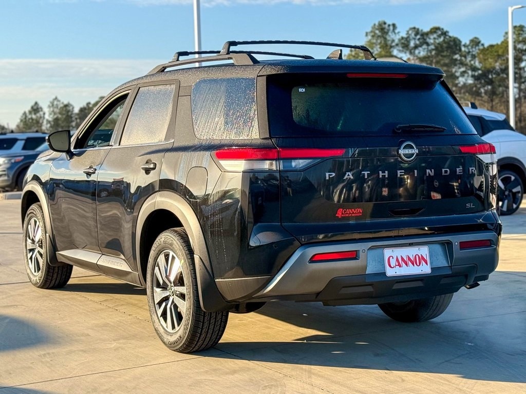 New 2026 Nissan Pathfinder SL SUV