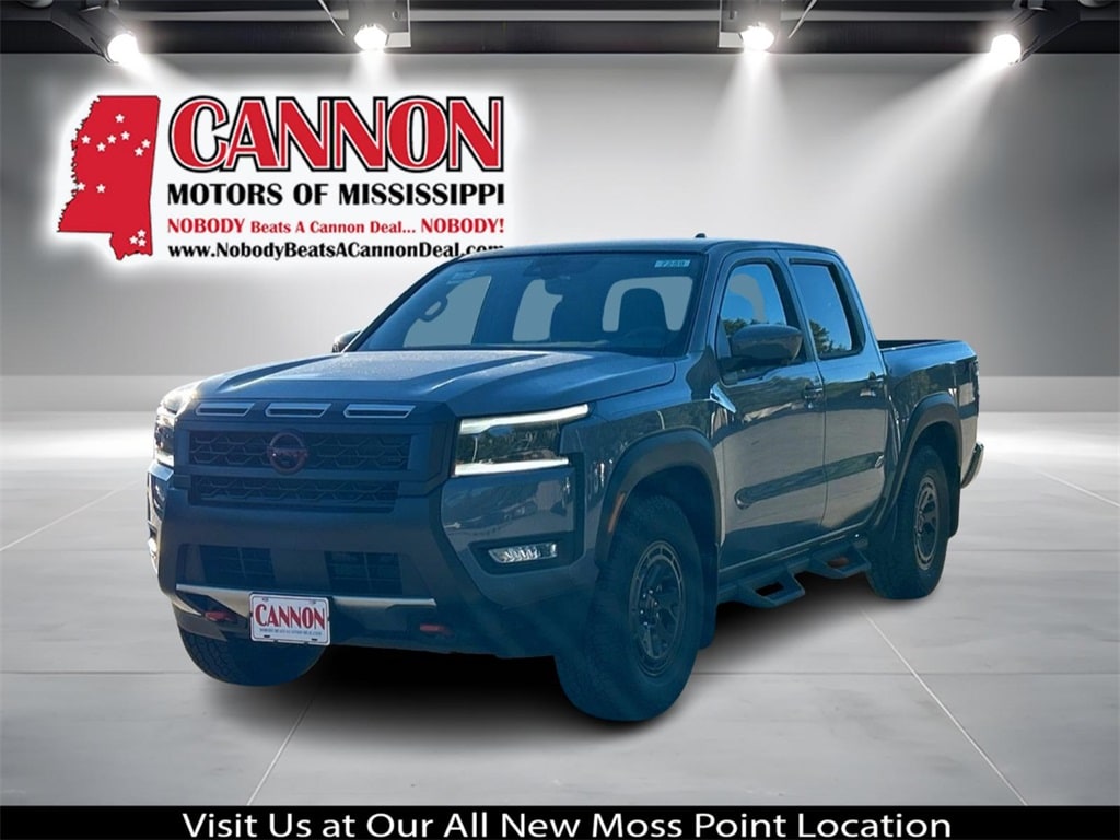 2026 Nissan Frontier PRO-X's photo