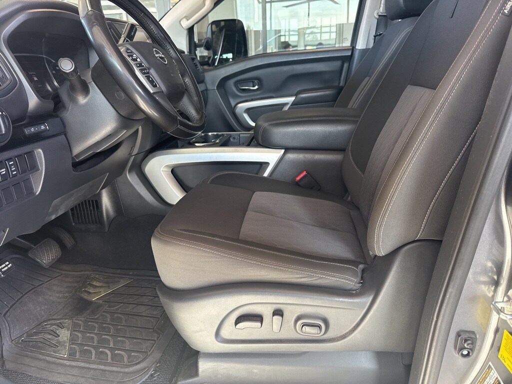 Used 2023 Nissan Titan SV Truck