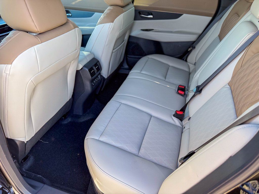 2026 Nissan Murano Platinum - Photo 23