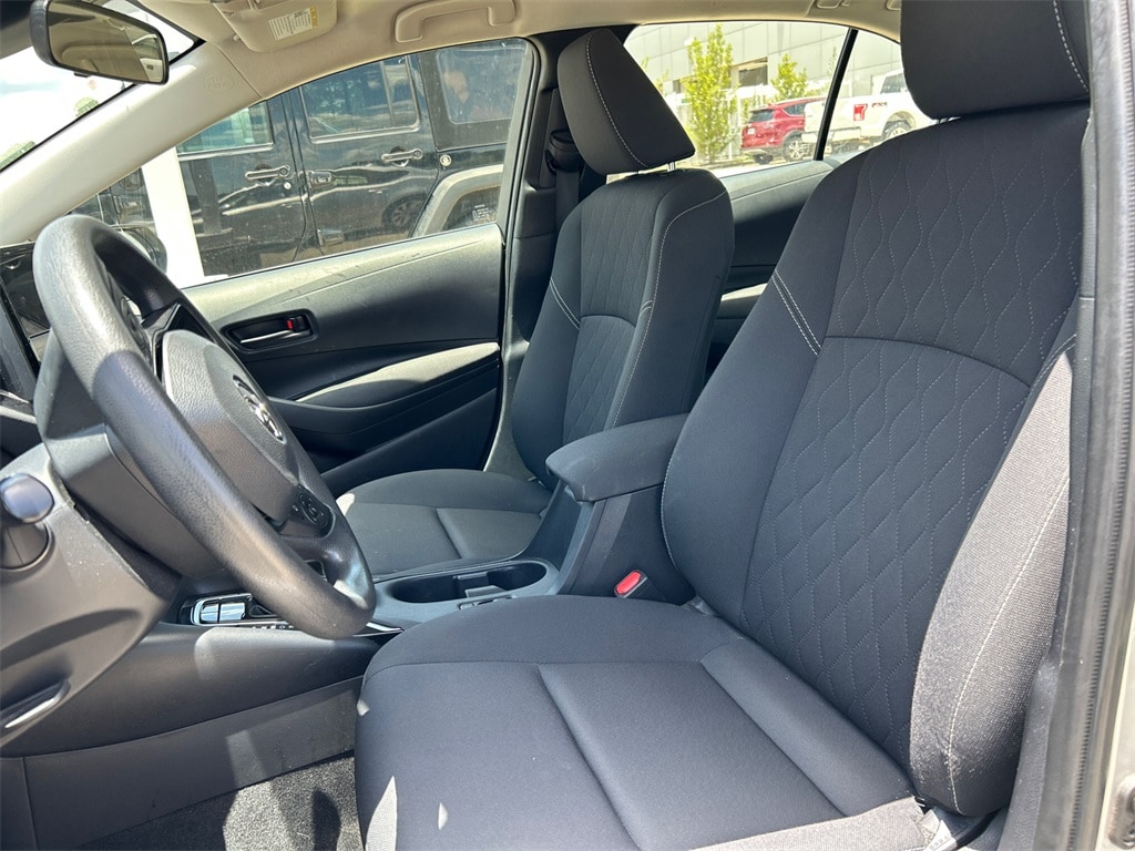 Used 2023 Toyota Corolla LE with VIN JTDB4MEE5PJ005725 for sale in Northfield, Minnesota