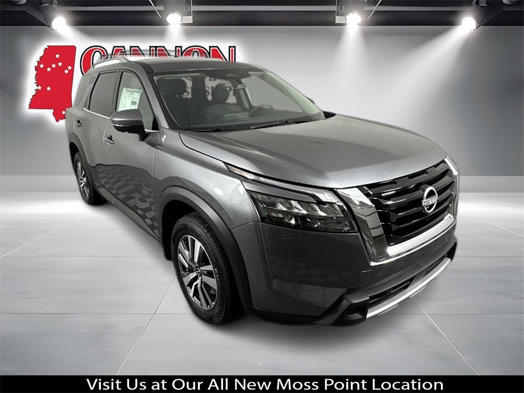 New 2025 Nissan Pathfinder SL SUV