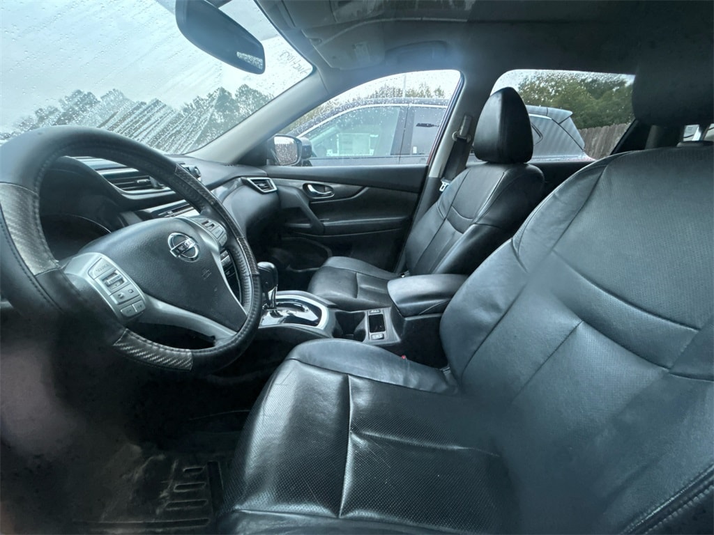 Used 2015 Nissan Rogue SL SUV