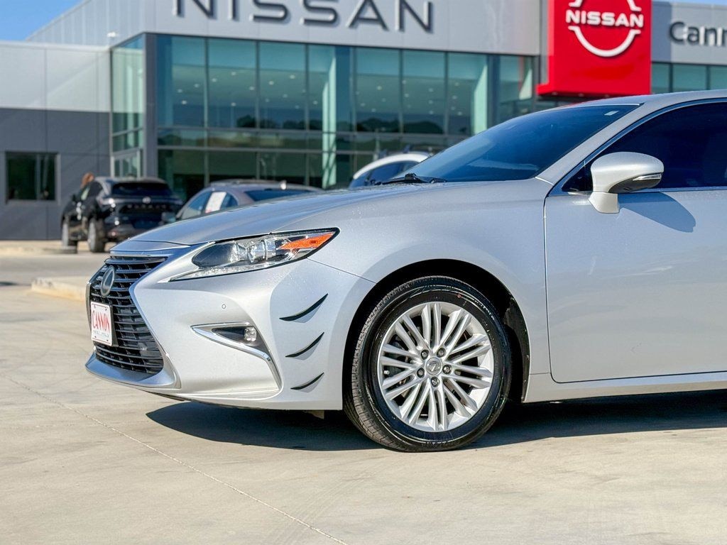 Used 2017 Lexus ES 350 Sedan
