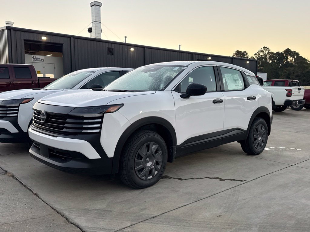 2026 Nissan KICKS