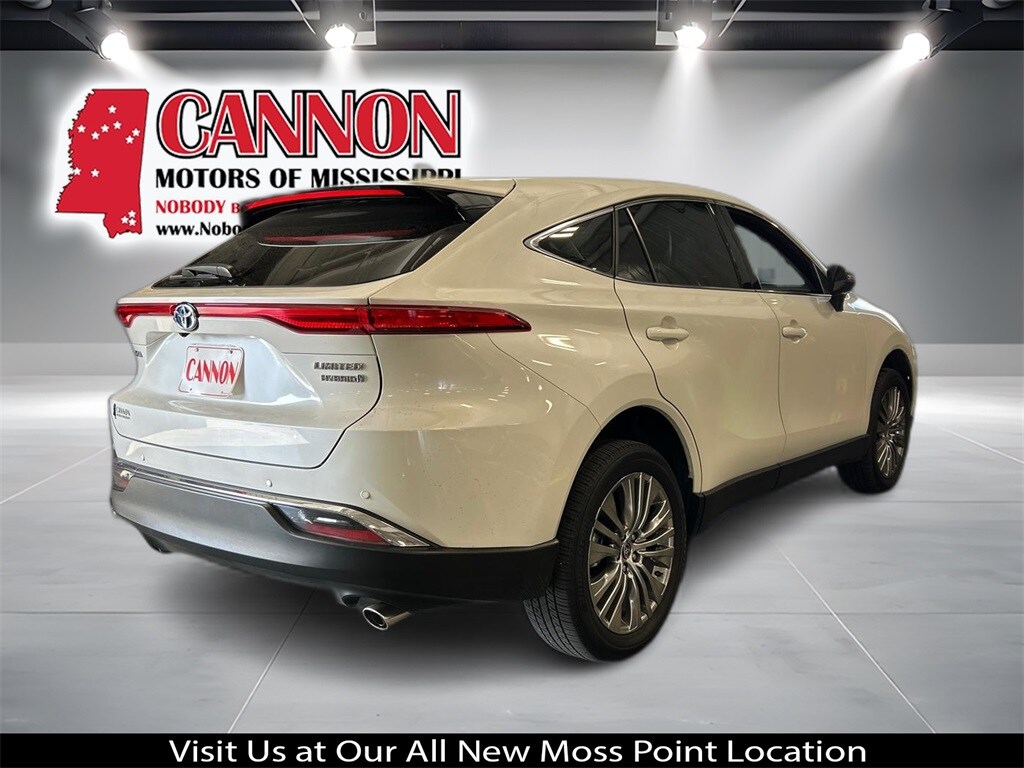 2022 Toyota Venza photo 3