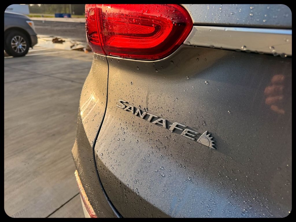 Used 2019 Hyundai Santa Fe SE SUV