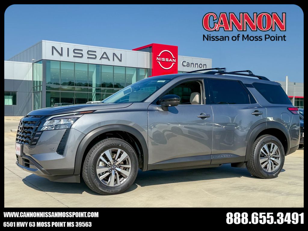 2026 Nissan Pathfinder SL 4WD's photo