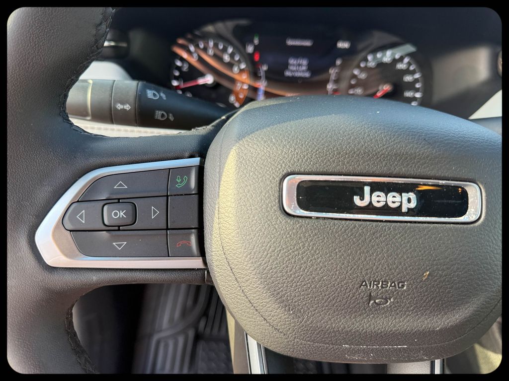 2025 Jeep Compass Limited - Photo 25
