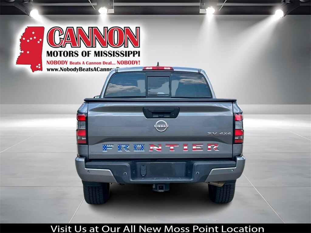 2022 Nissan Frontier SV photo 4