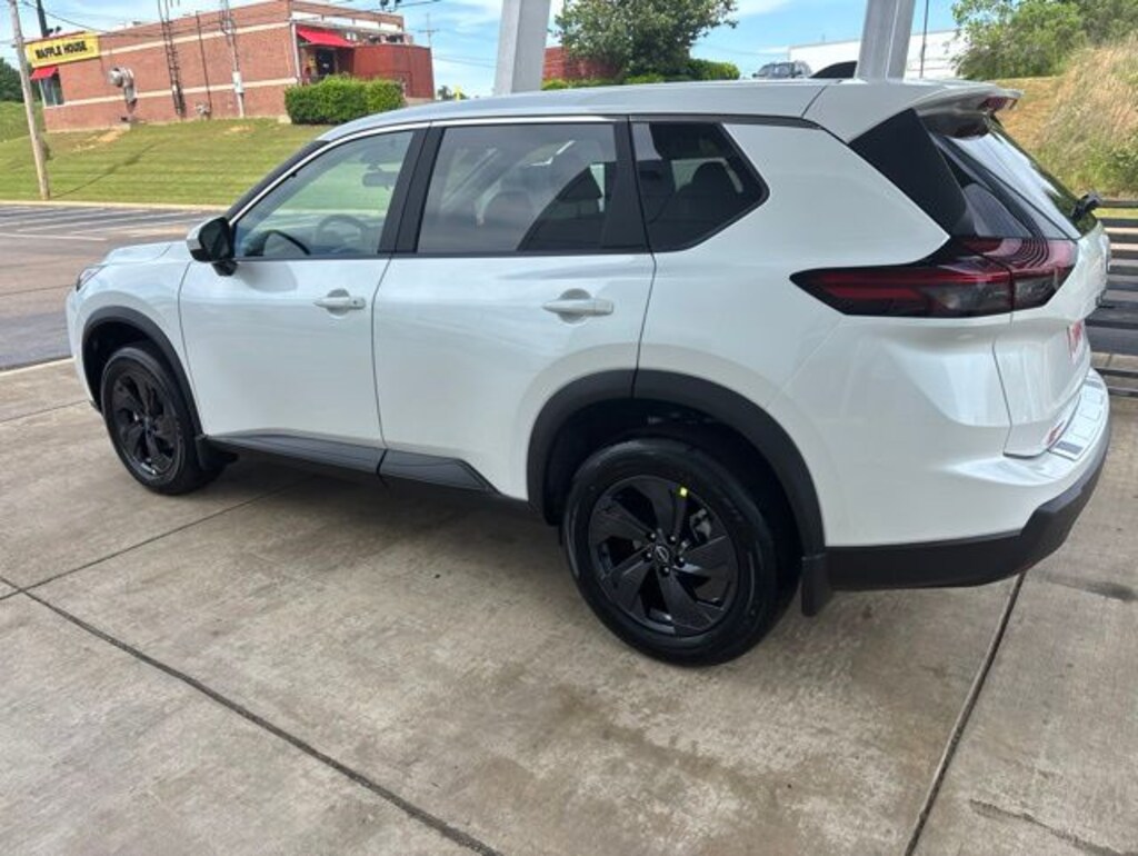 New 2026 Nissan Rogue SV SUV