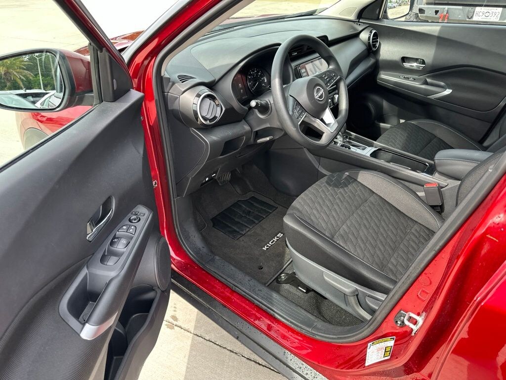 Used 2024 Nissan Kicks SV SUV