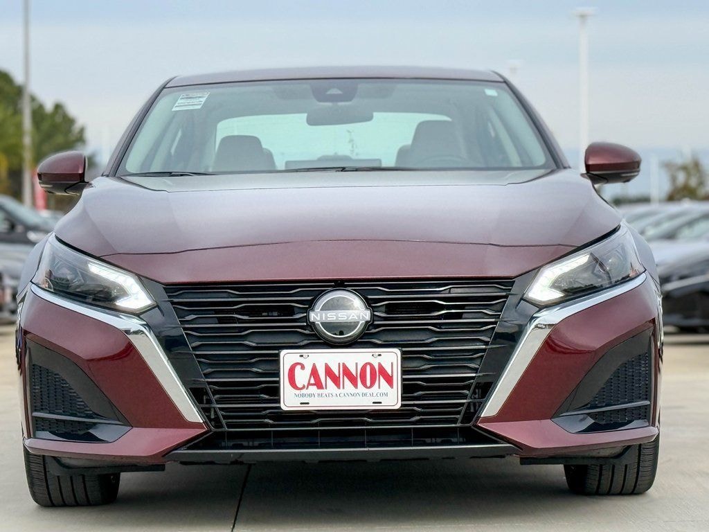 Certified 2024 Nissan Altima 2.5 SL Sedan