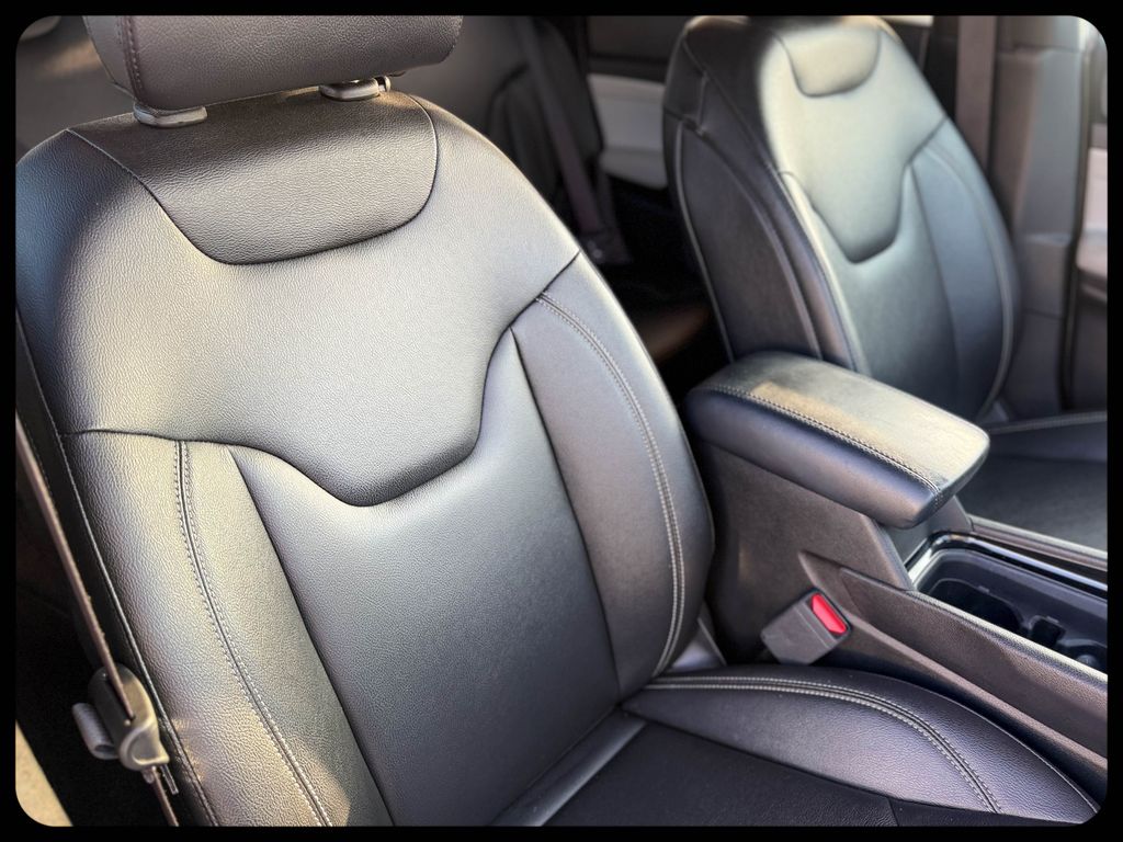 2025 Jeep Compass Limited - Photo 10