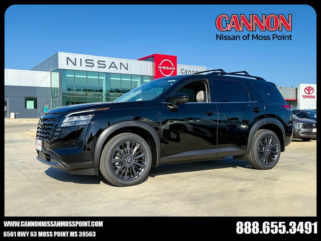 2026 Nissan Pathfinder SL 4WD's photo