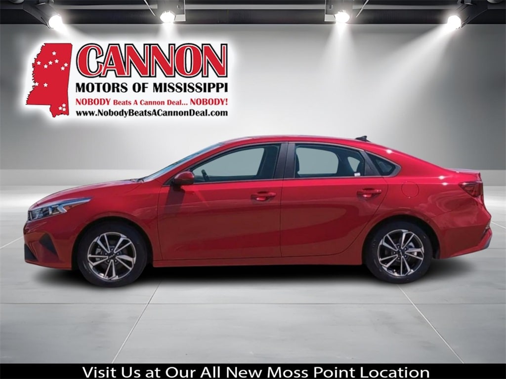 Used 2022 Kia FORTE LXS with VIN 3KPF24AD4NE493368 for sale in Moss Point, MS