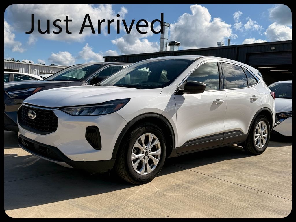 Used 2024 Ford Escape Active SUV