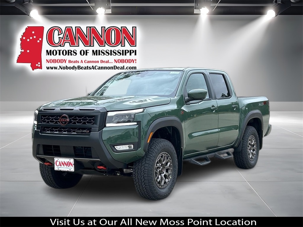 2026 Nissan Frontier PRO-4X's photo