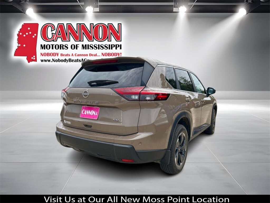 2024 Nissan Rogue SV photo 3