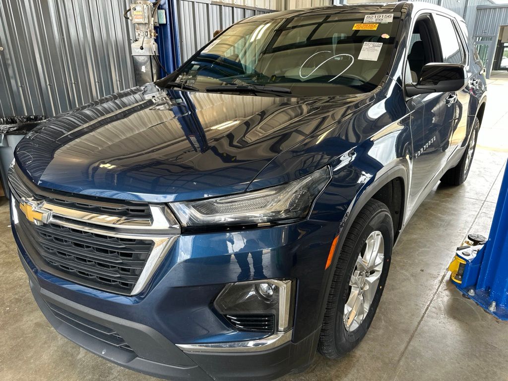 2023 Chevrolet Traverse FWD LS's photo