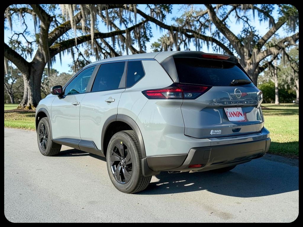 New 2026 Nissan Rogue SV SUV