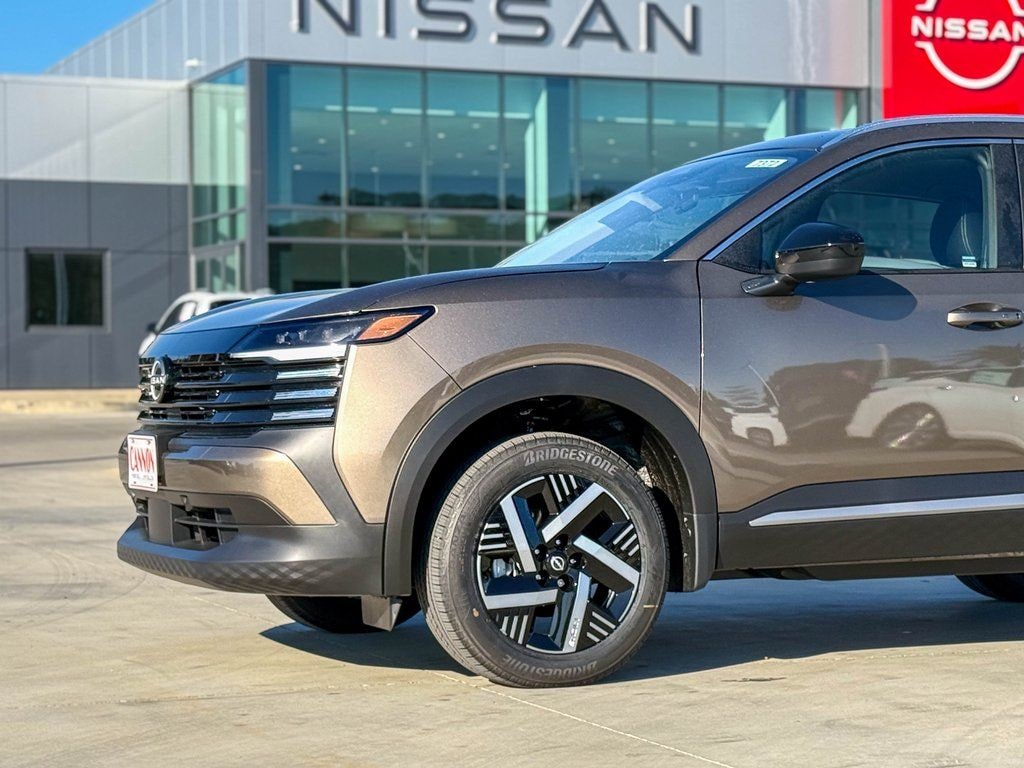 New 2026 Nissan Kicks SV SUV