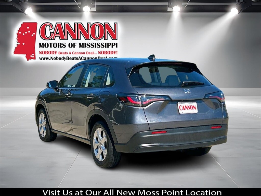 2024 Honda HR-V LX photo 3