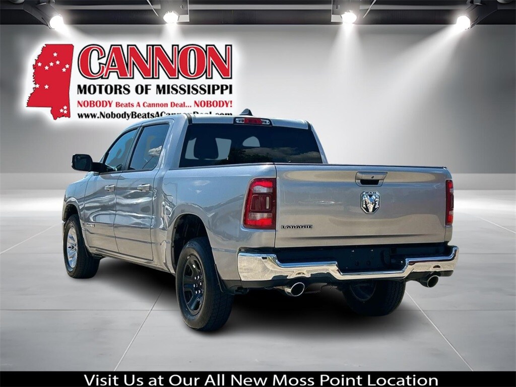 2024 Ram 1500 Laramie photo 2