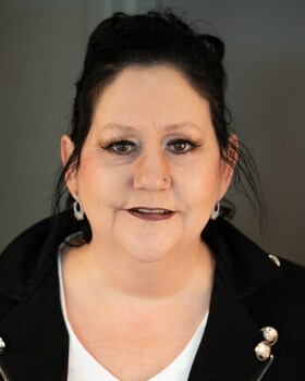 Staff member Tamy Delcambre from ID_8ff6e3