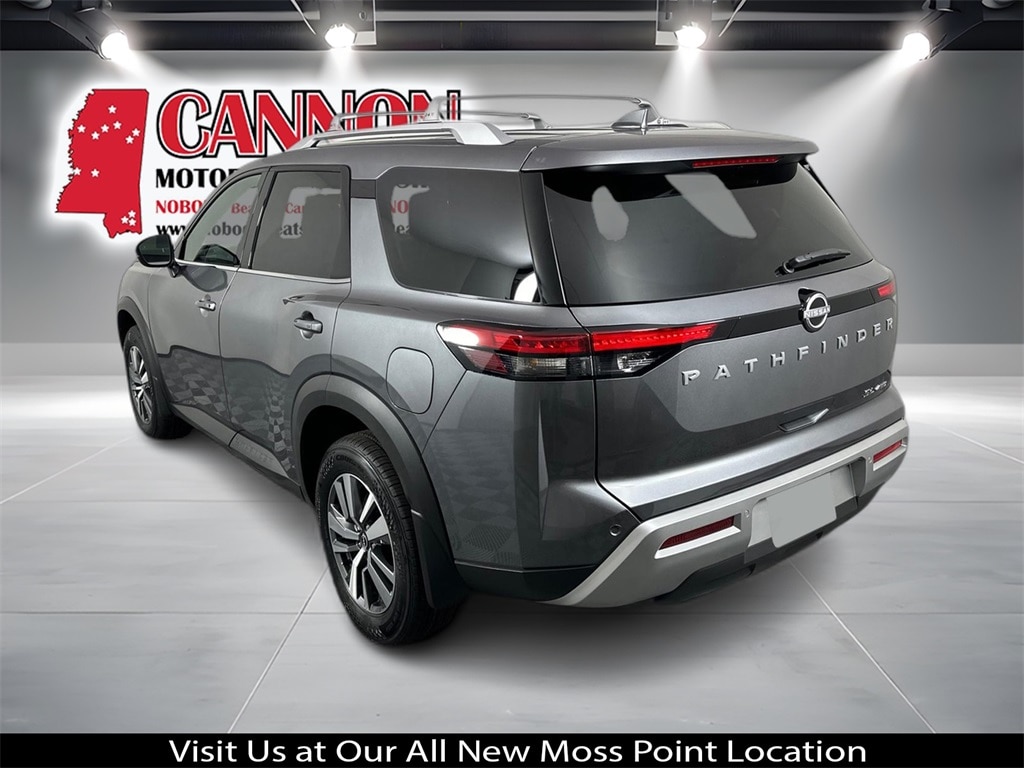 New 2025 Nissan Pathfinder SL SUV