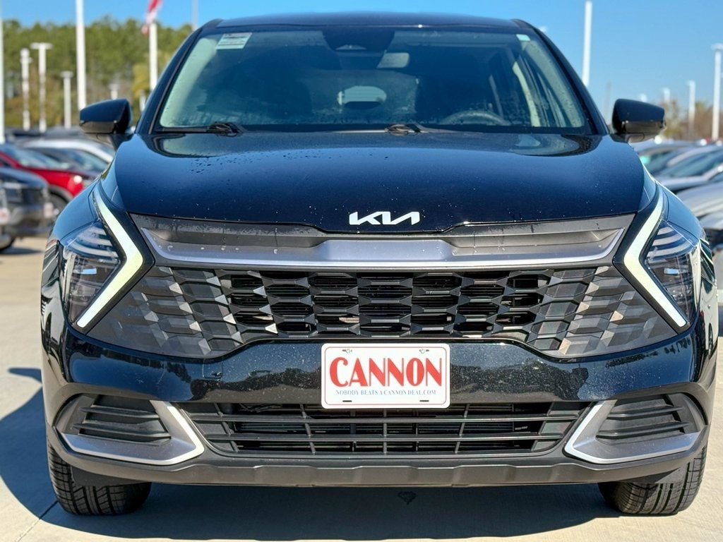 Used 2024 Kia Sportage LX SUV