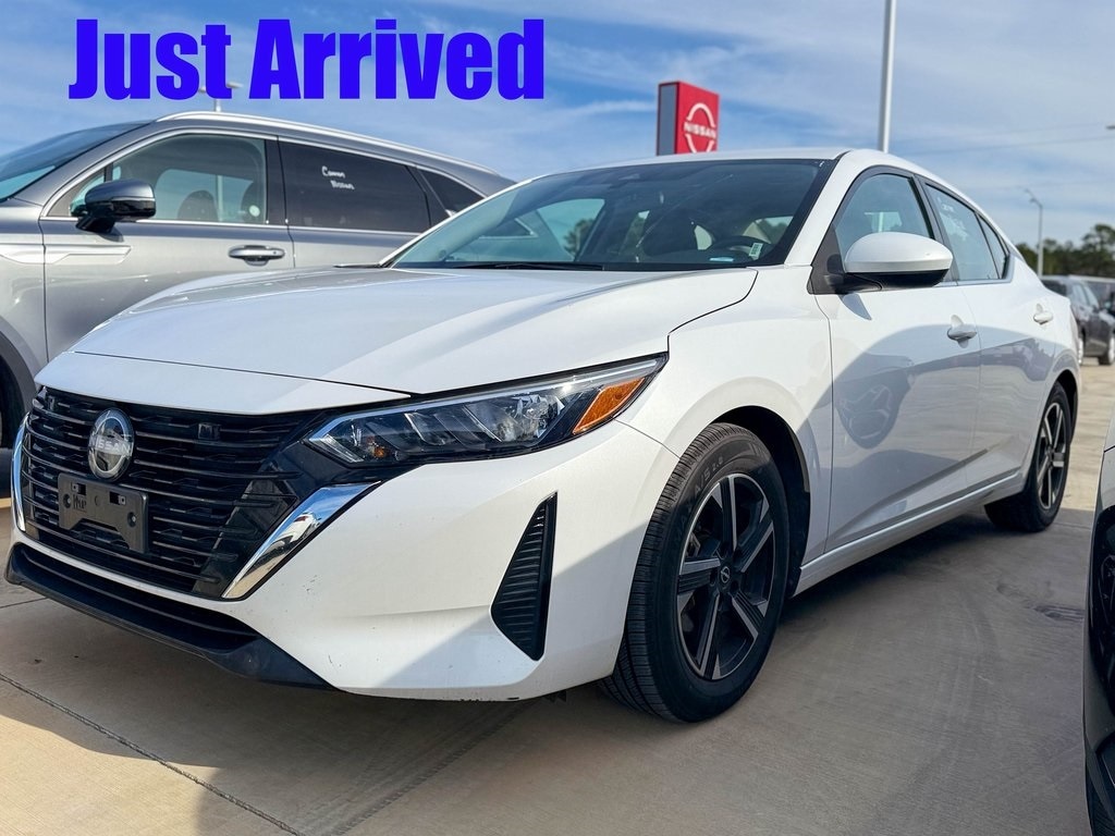 2024 Nissan Sentra SV's photo