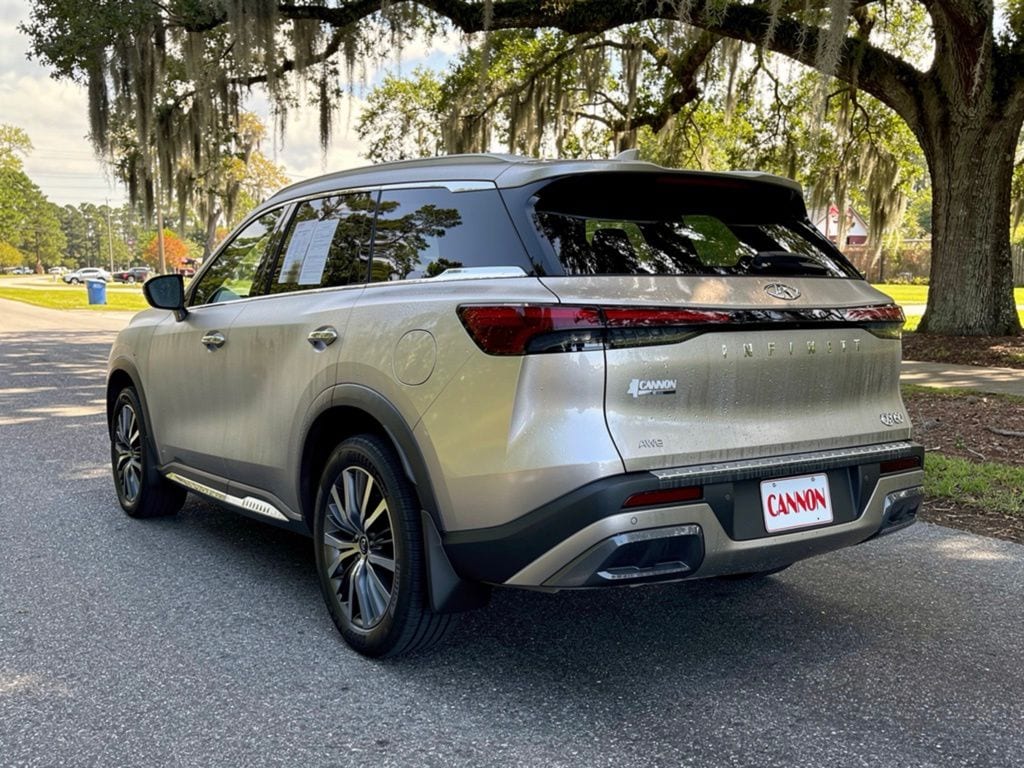 Used 2023 INFINITI QX60 Sensory SUV