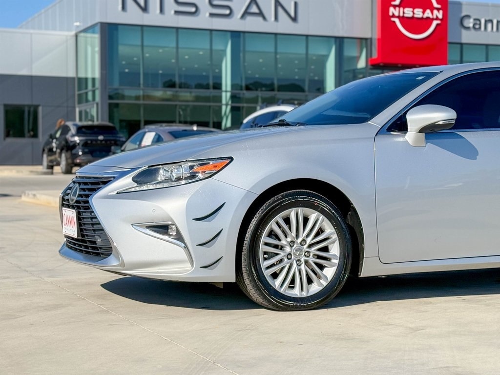 Used 2017 Lexus ES 350 Sedan