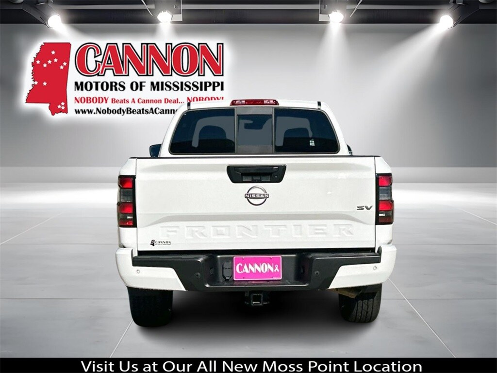 2022 Nissan Frontier SV photo 4