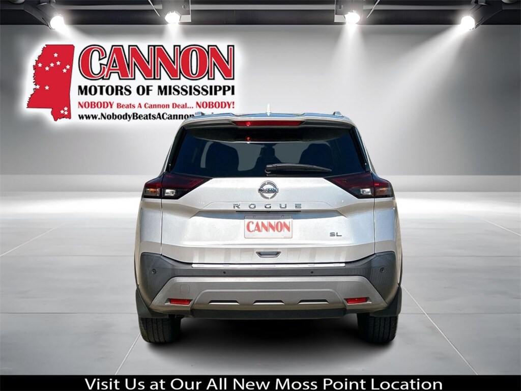 2021 Nissan Rogue SL photo 3