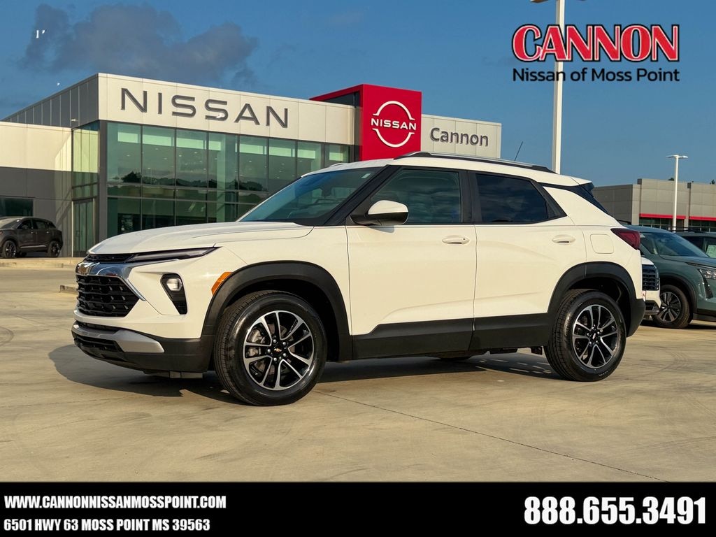 Used 2024 Chevrolet Trailblazer LT SUV